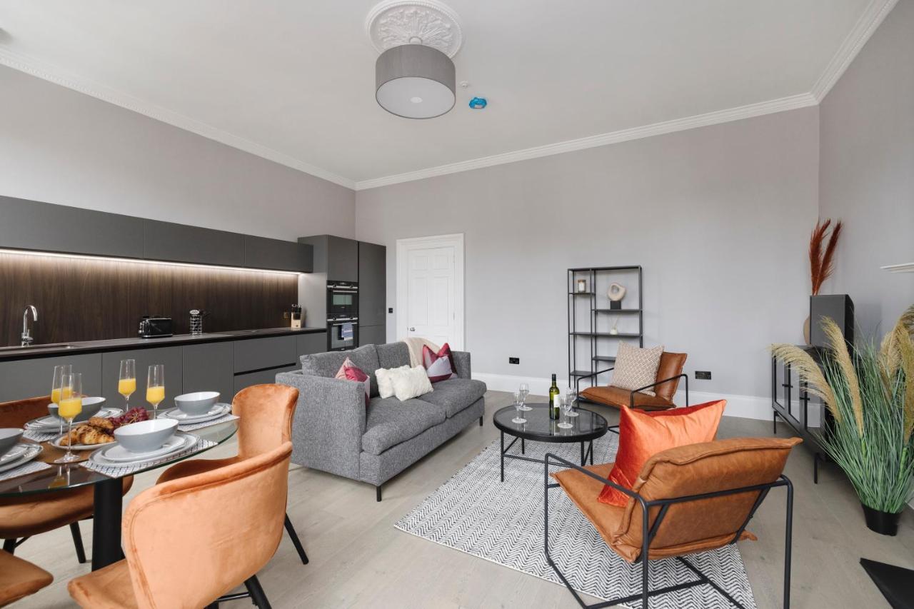 Joivy Luxurious Apt On Notable George Street เอดินบะระ ภายนอก รูปภาพ