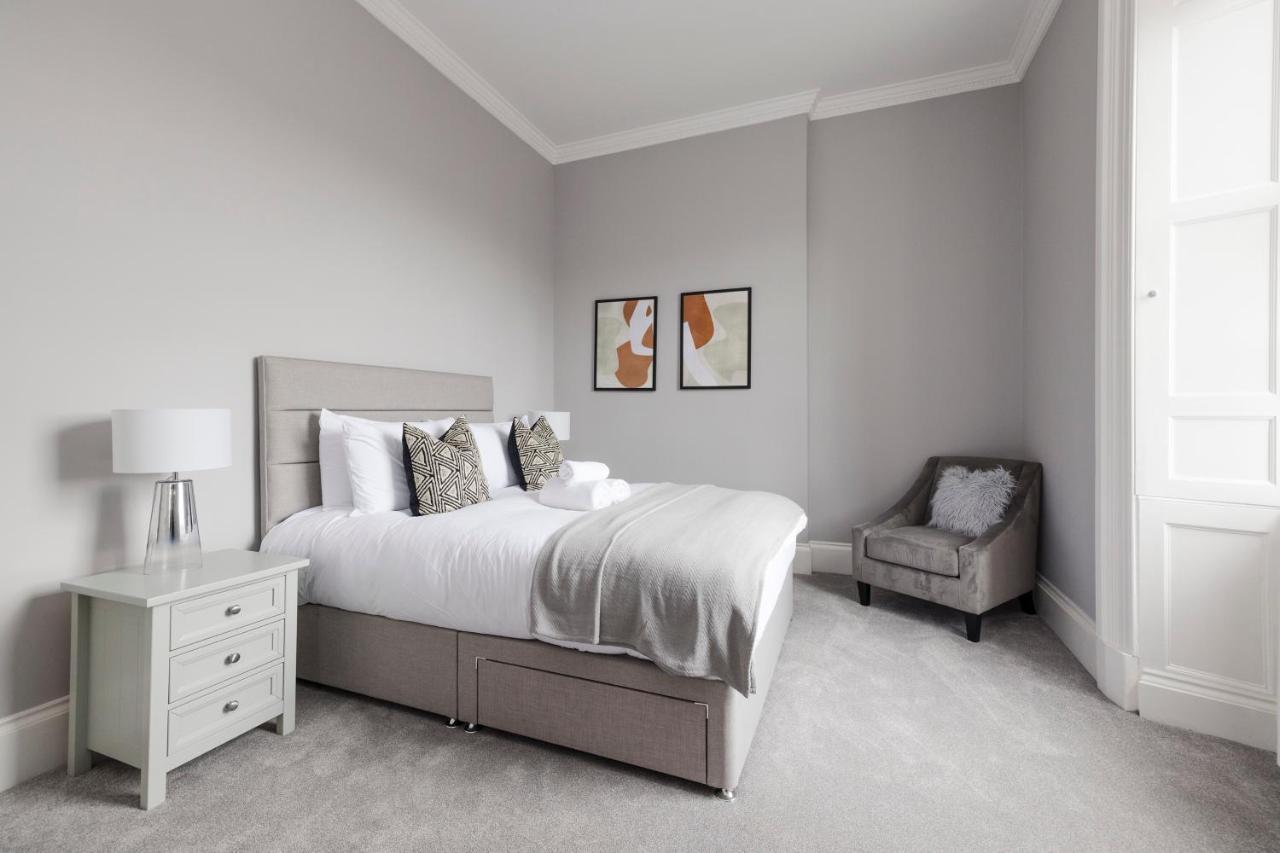 Joivy Luxurious Apt On Notable George Street เอดินบะระ ภายนอก รูปภาพ