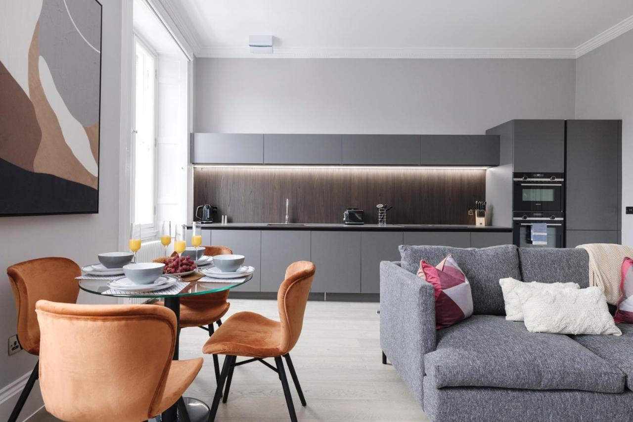 Joivy Luxurious Apt On Notable George Street เอดินบะระ ภายนอก รูปภาพ